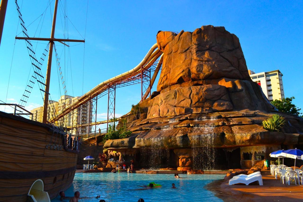 Villas Diroma Com Um Dia No Acqua Park, Splash E Slide Caldas Novas Exterior foto