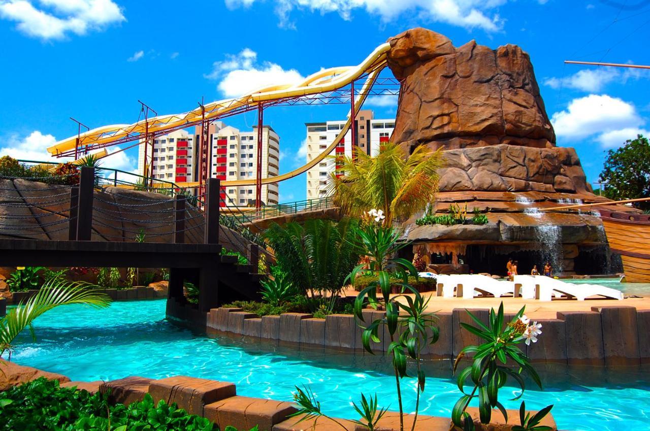 Villas Diroma Com Um Dia No Acqua Park, Splash E Slide Caldas Novas Exterior foto